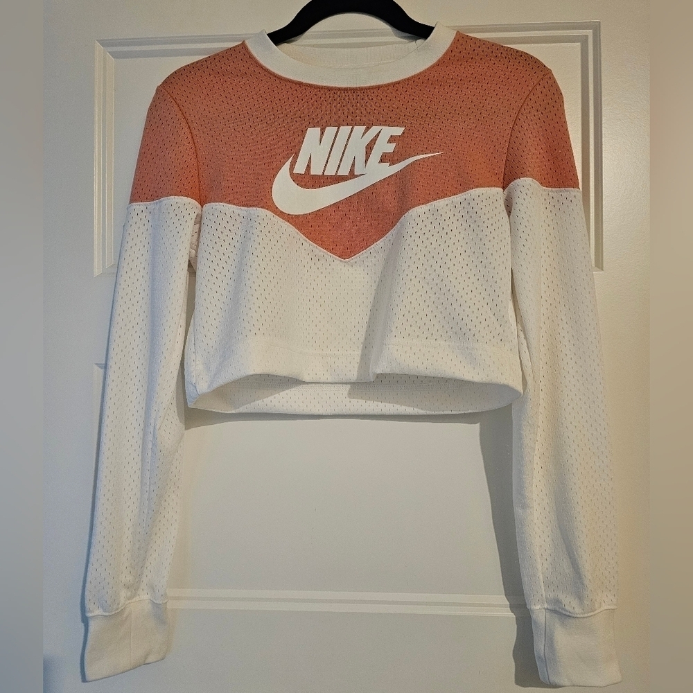 Nike Women's Jersey Style Top sz xs